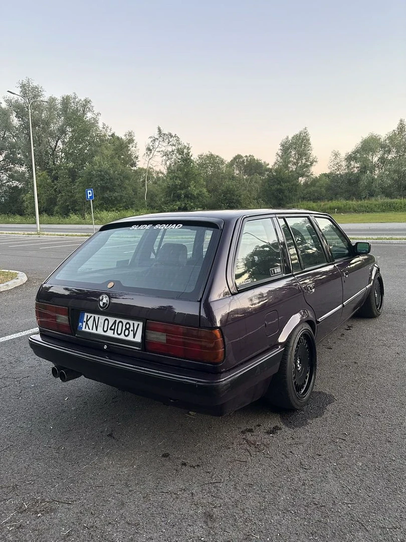 BMW E30 1991