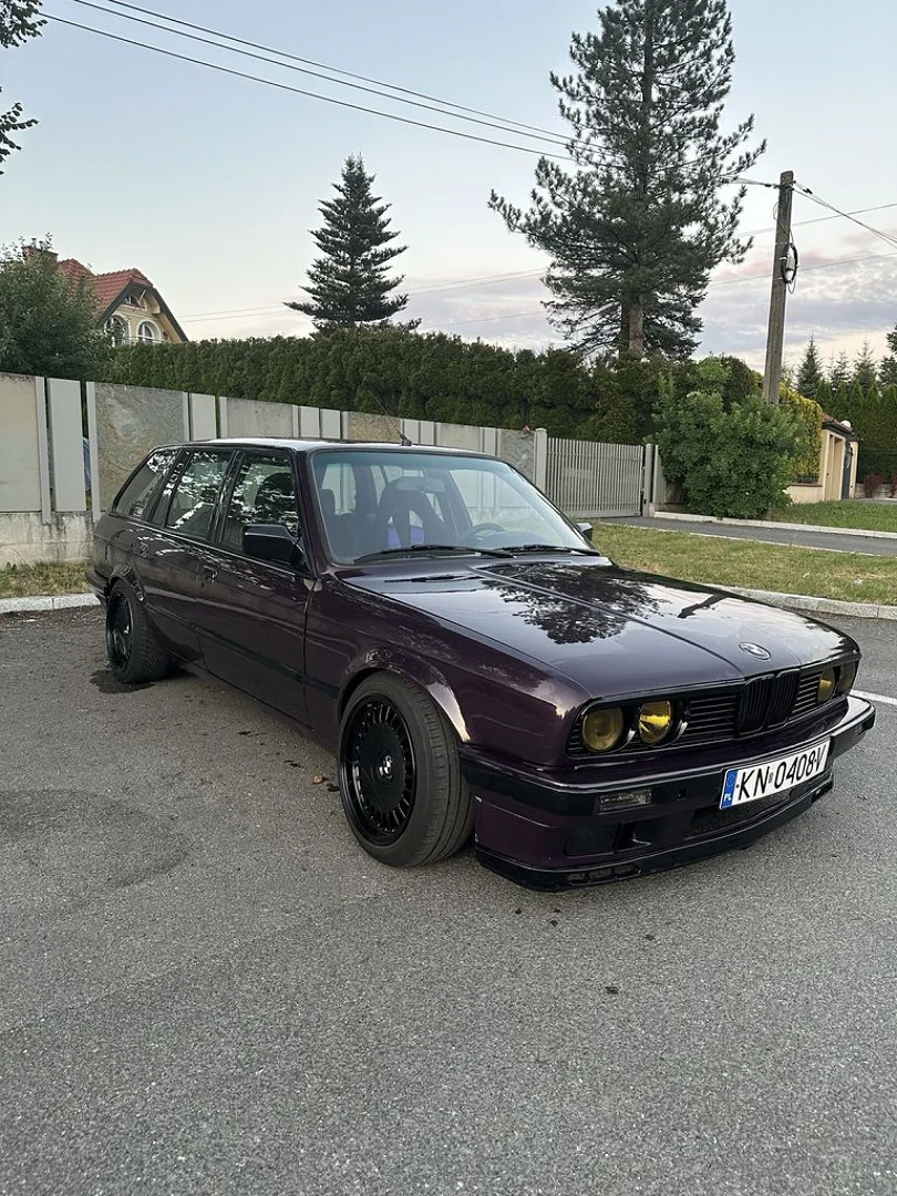 BMW E30 1991