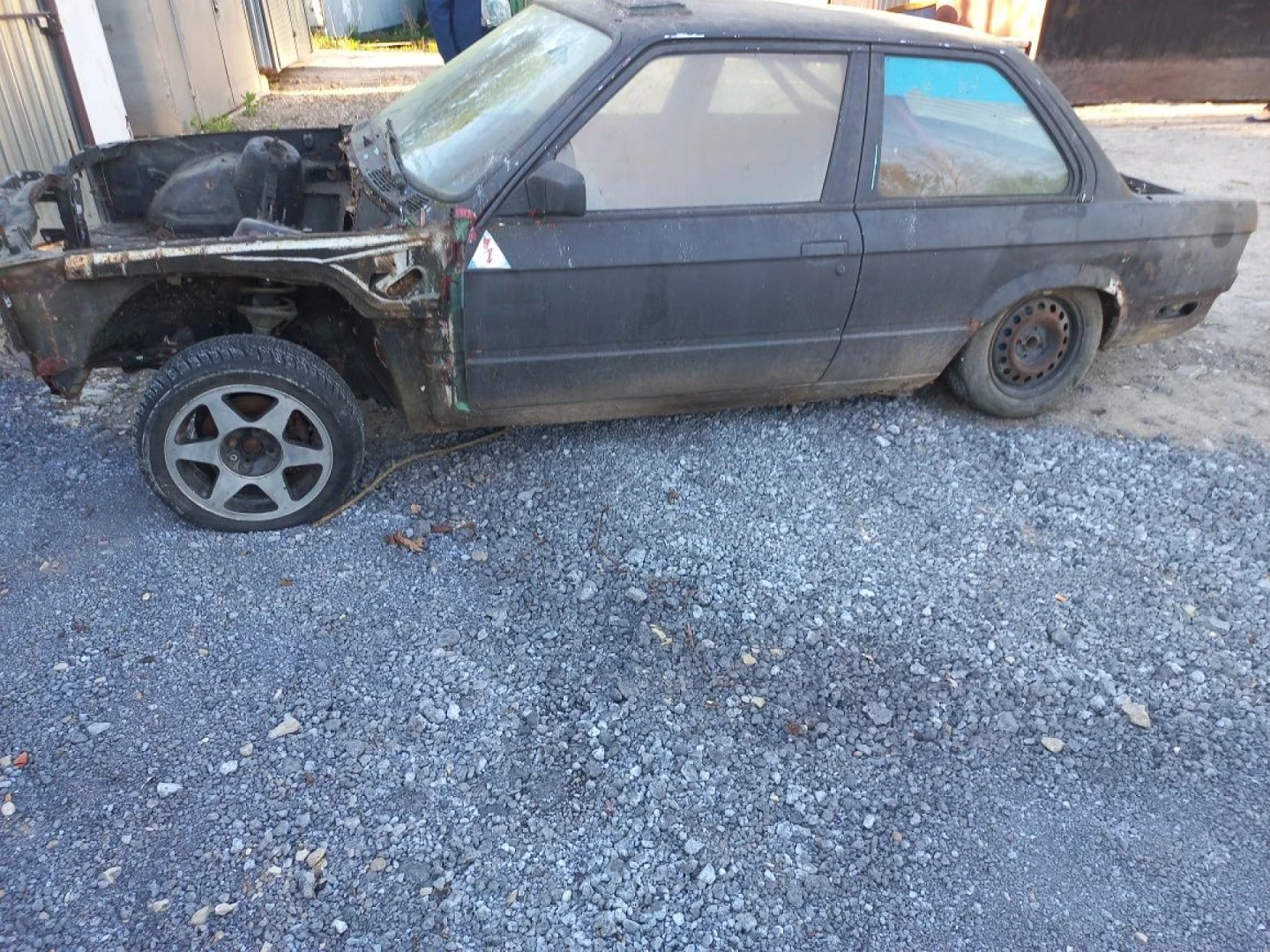 BMW E30 1986
