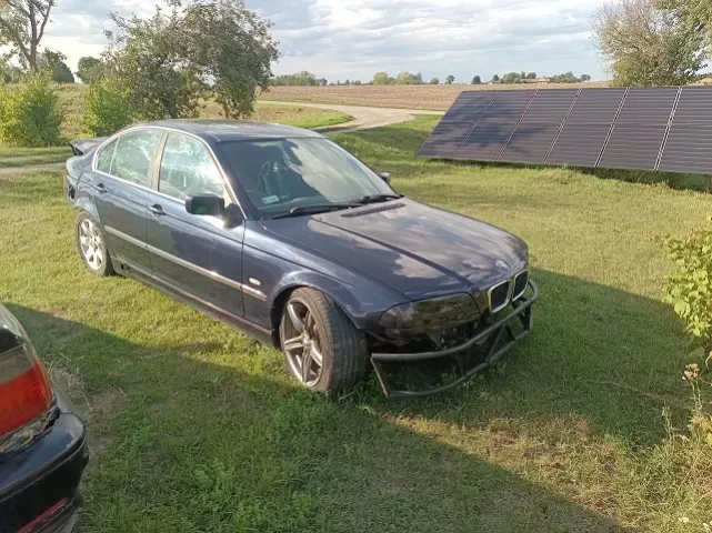 BMW E46 2000