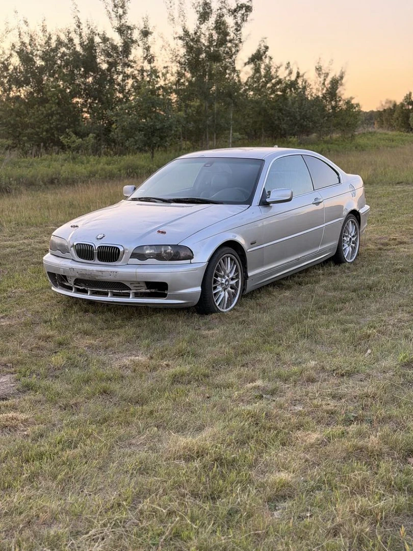 BMW E46 2001