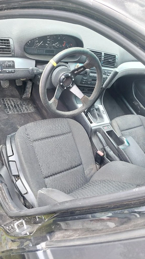 BMW E46 2000