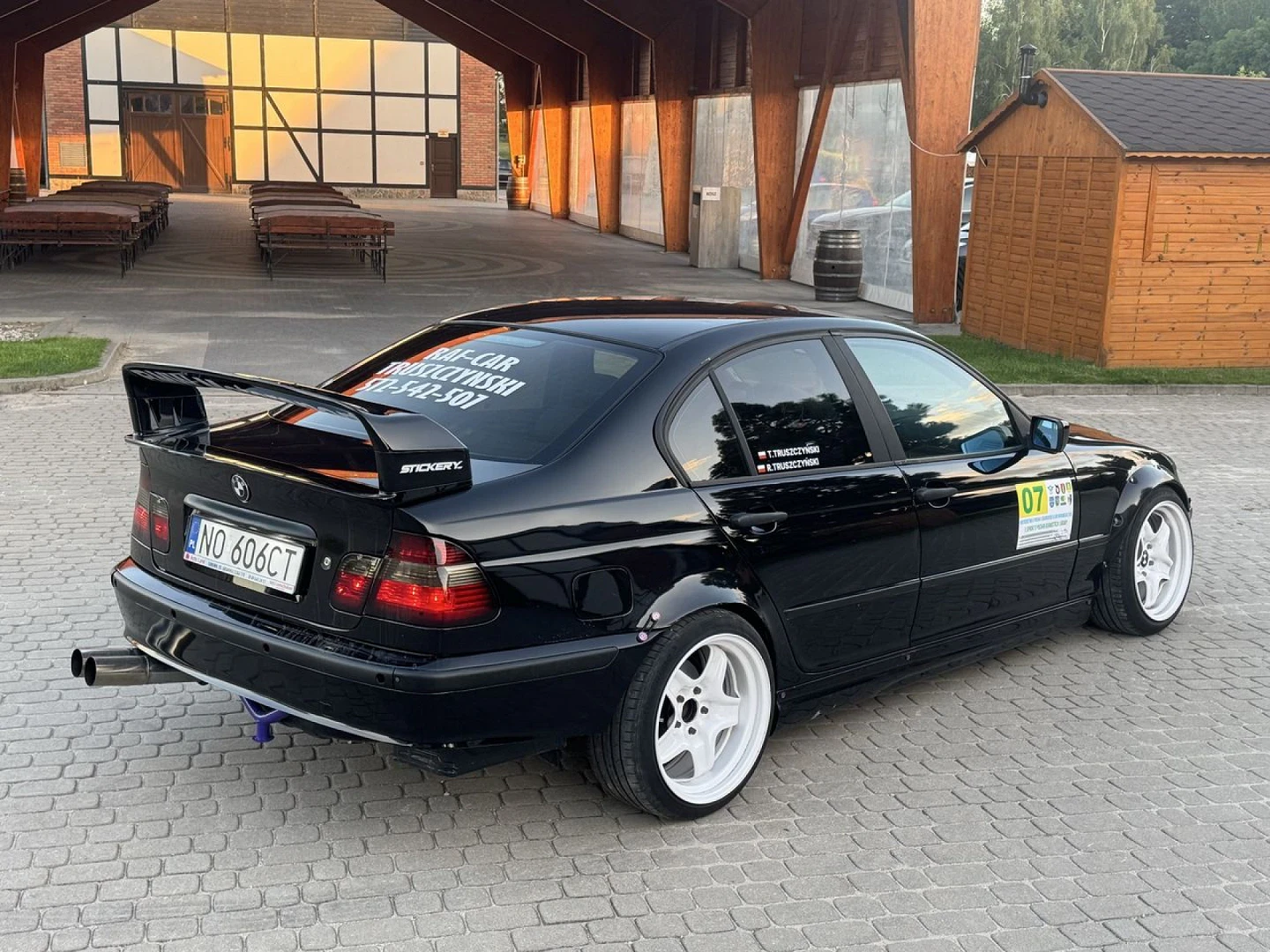 BMW E46 2003