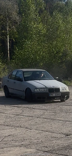BMW E36 1992
