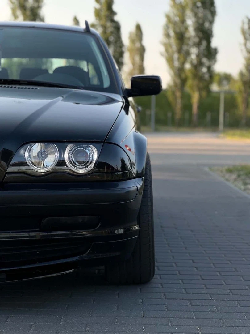BMW E46 2002