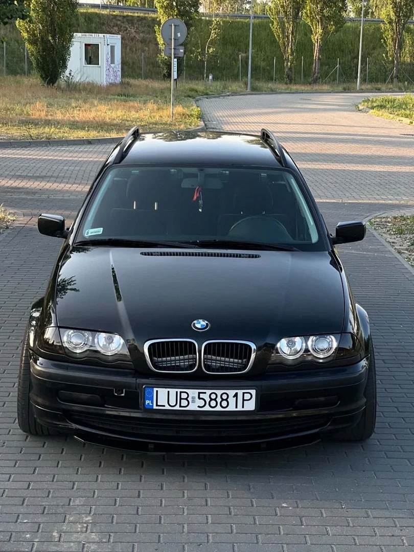 BMW E46 2002