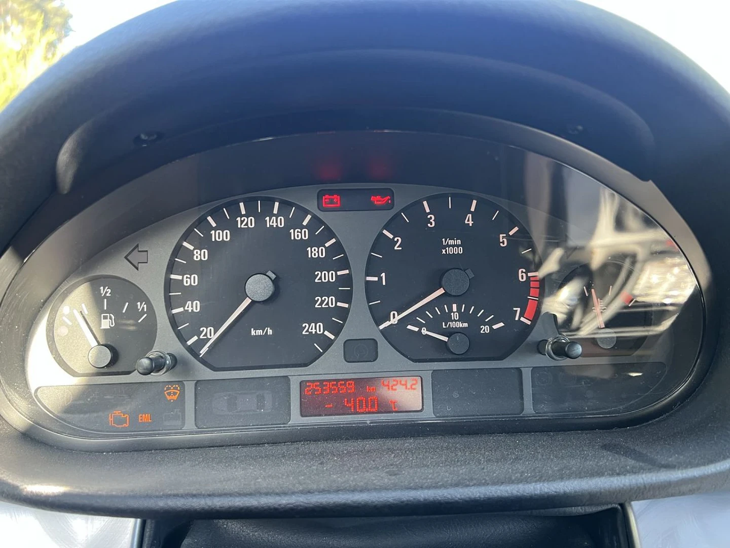 BMW E46 2004