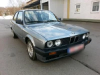 BMW E30 1990