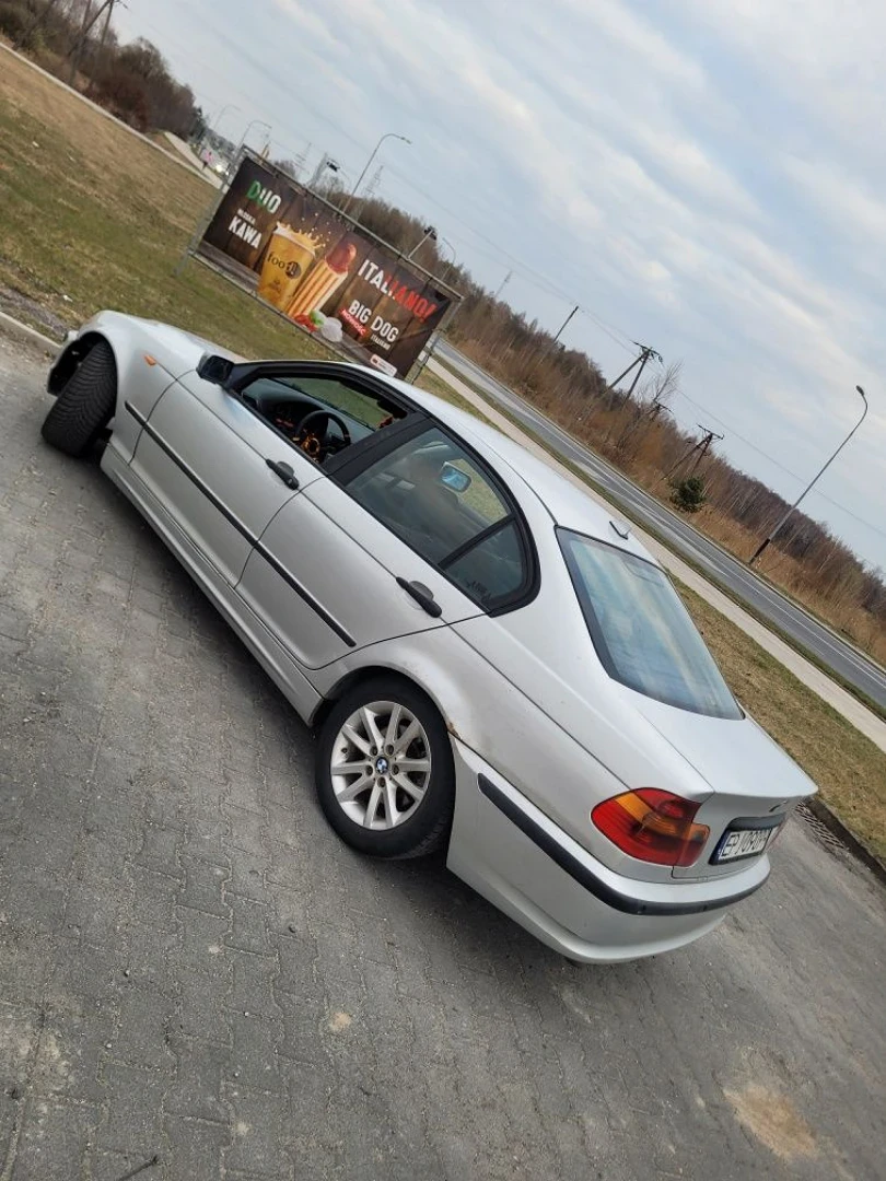 BMW E46 2003