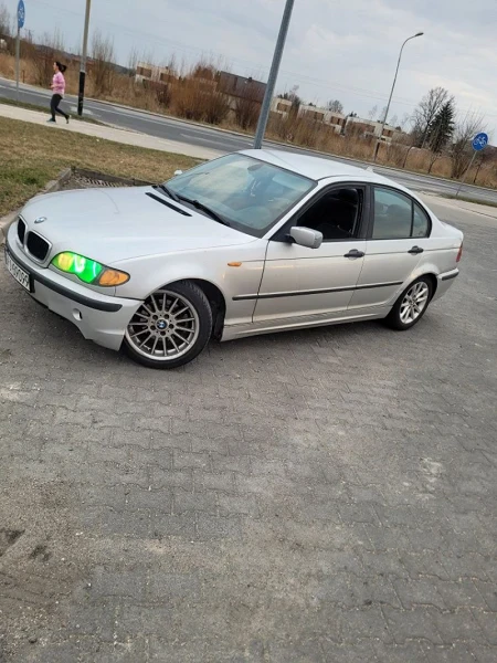 BMW E46 2003