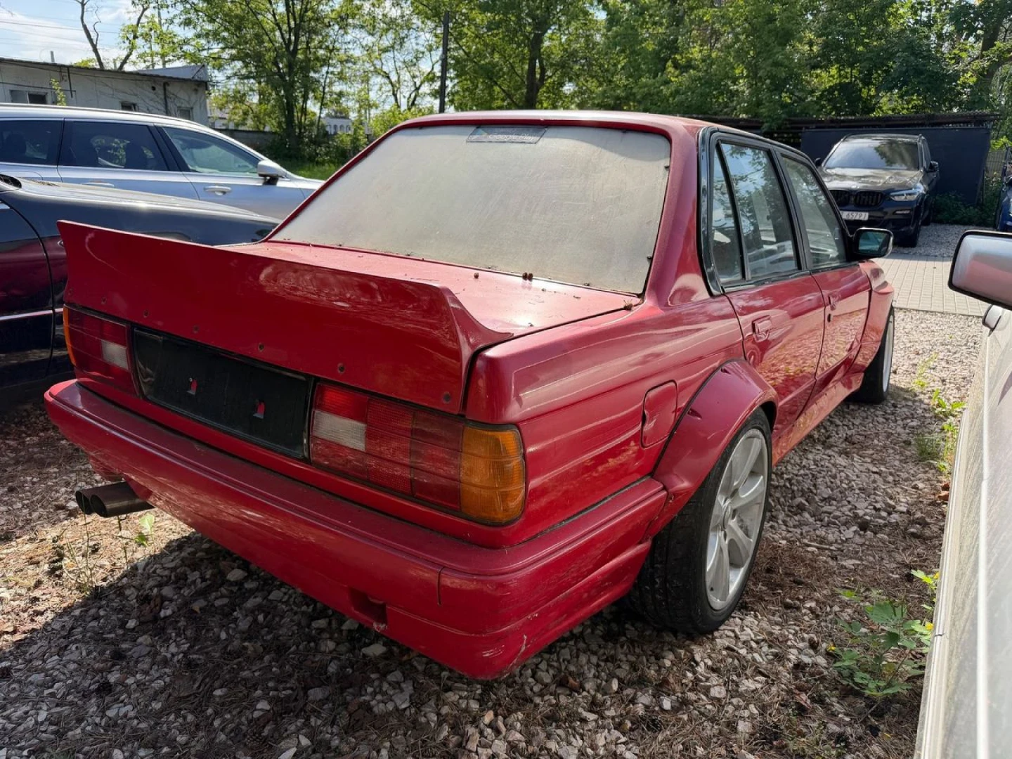 BMW E30 1990