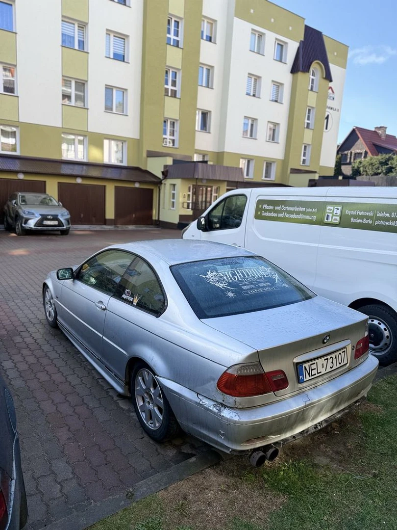 BMW E46 2002