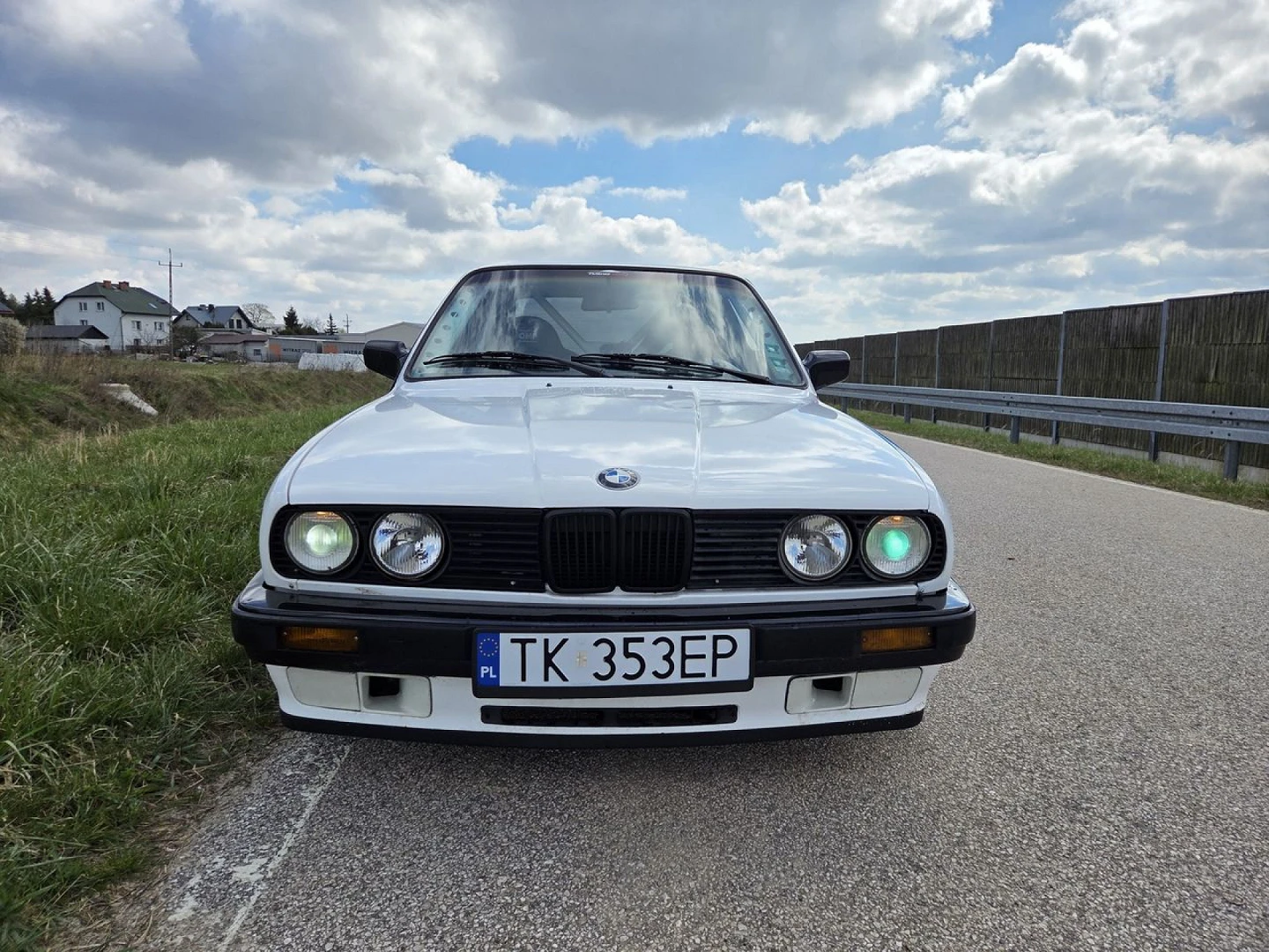 BMW E30 1988