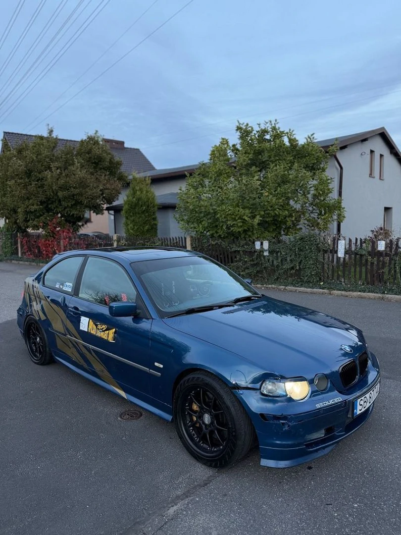 BMW E46 2001