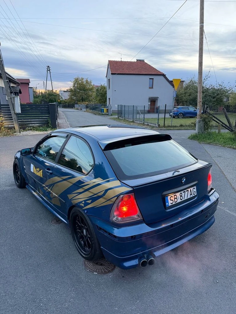 BMW E46 2001