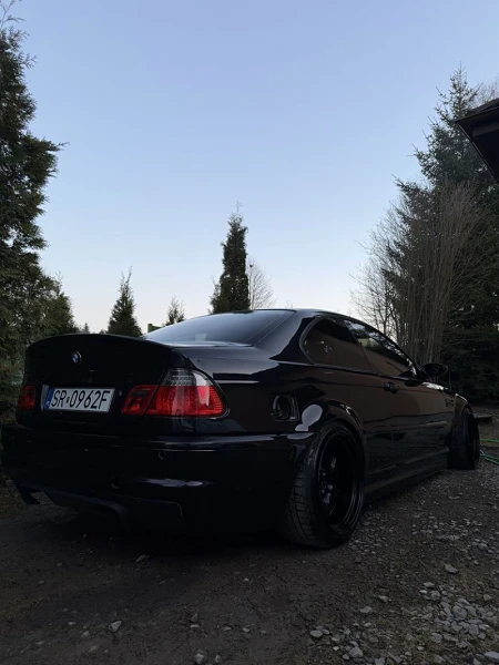 BMW E46 2004