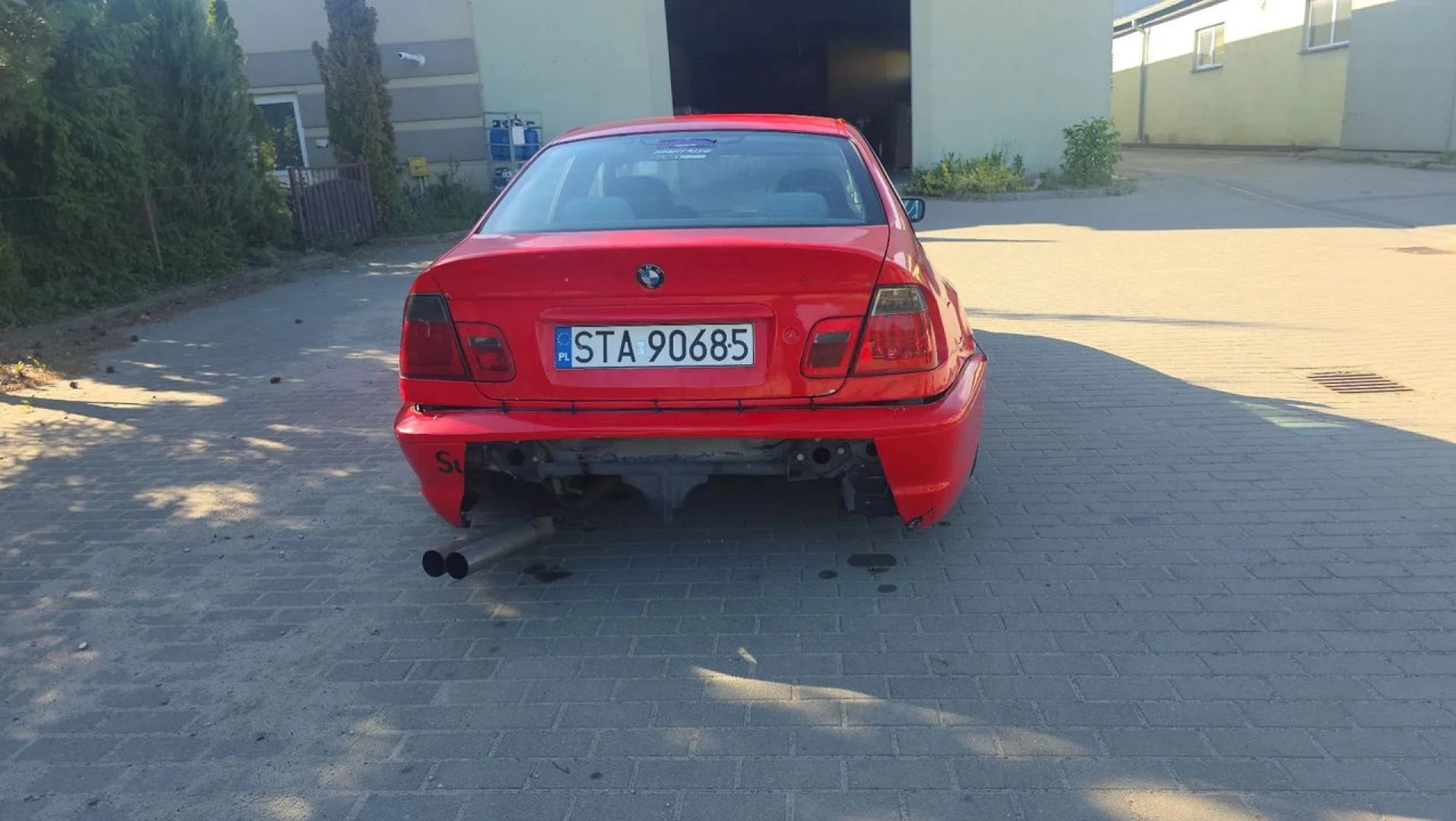 BMW E46 2001