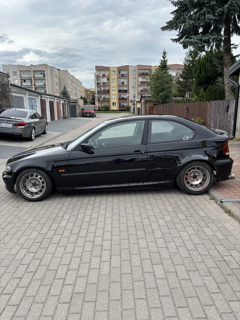 BMW E46 2002