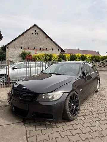 BMW E90 2008