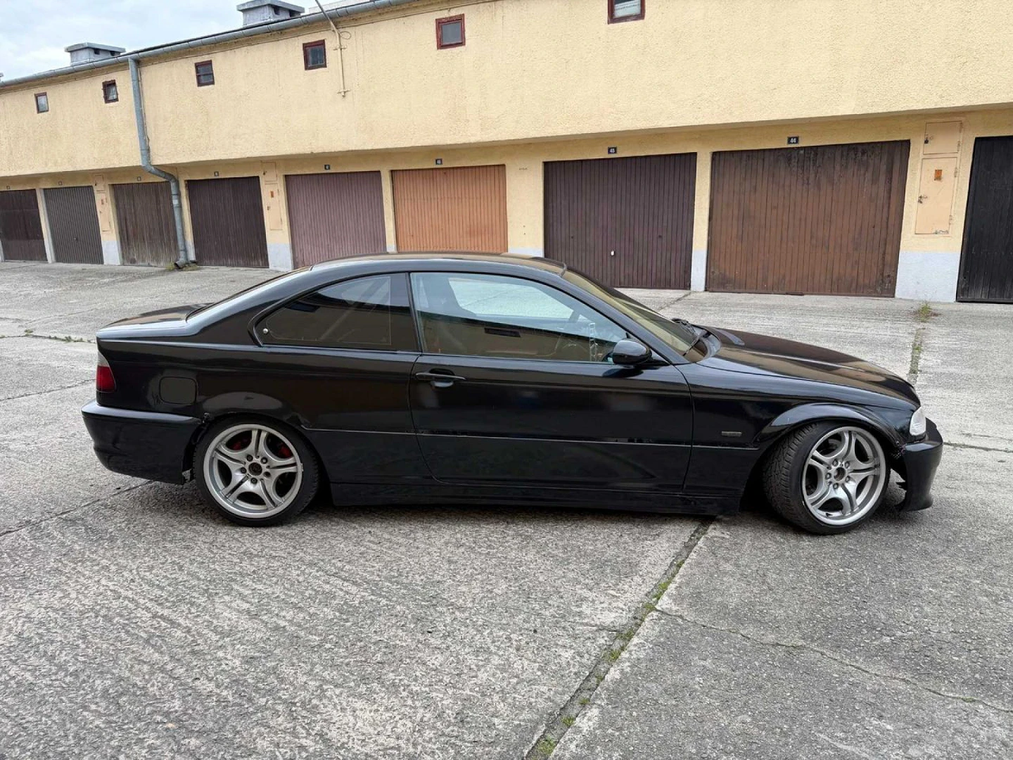 BMW E46 2000