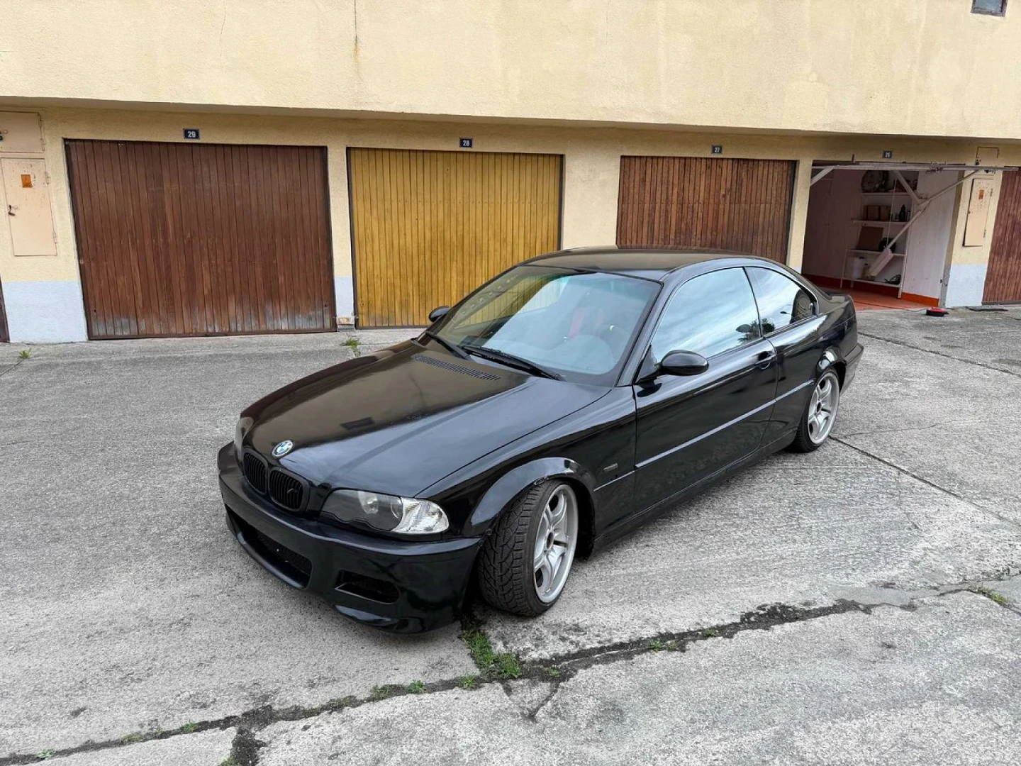 BMW E46 2000
