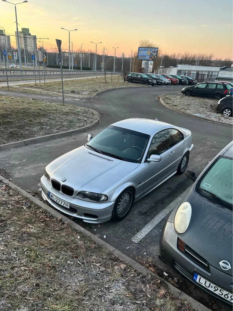 BMW E46 2000