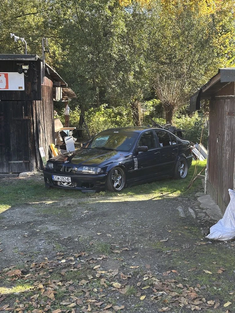 BMW E46 2000