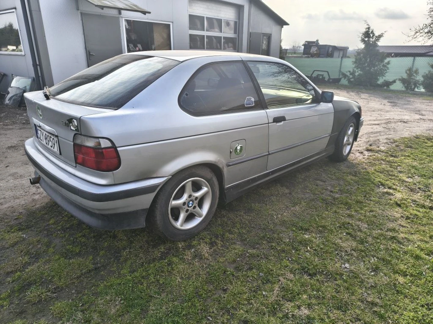 BMW E36 2002