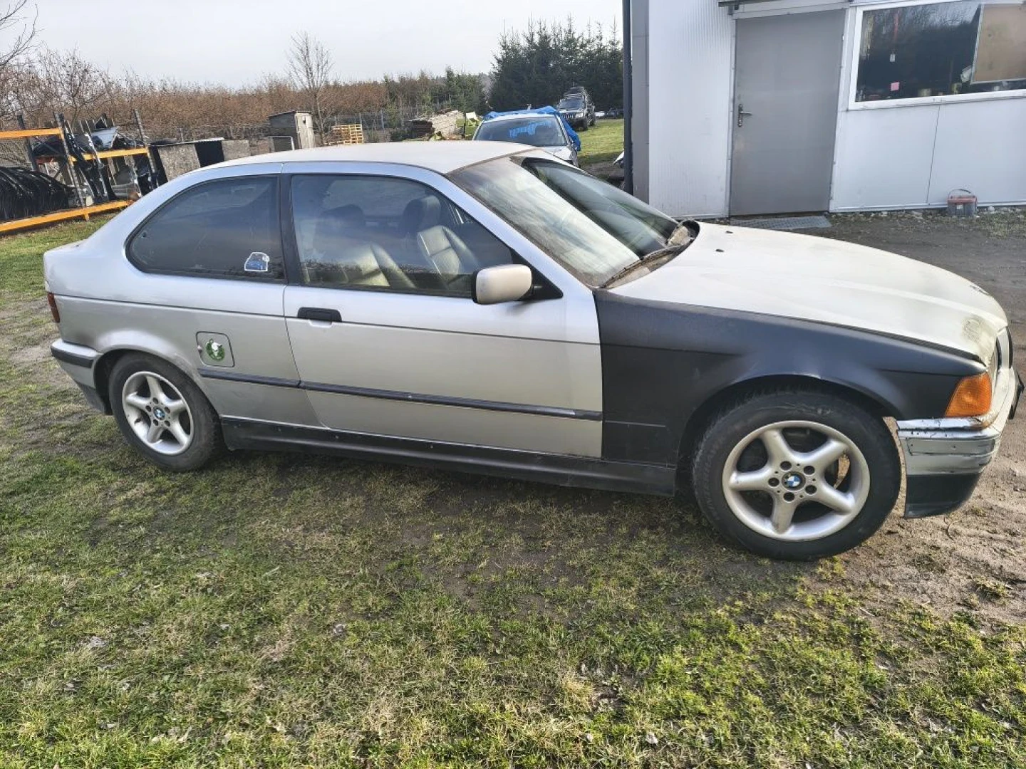 BMW E36 2002