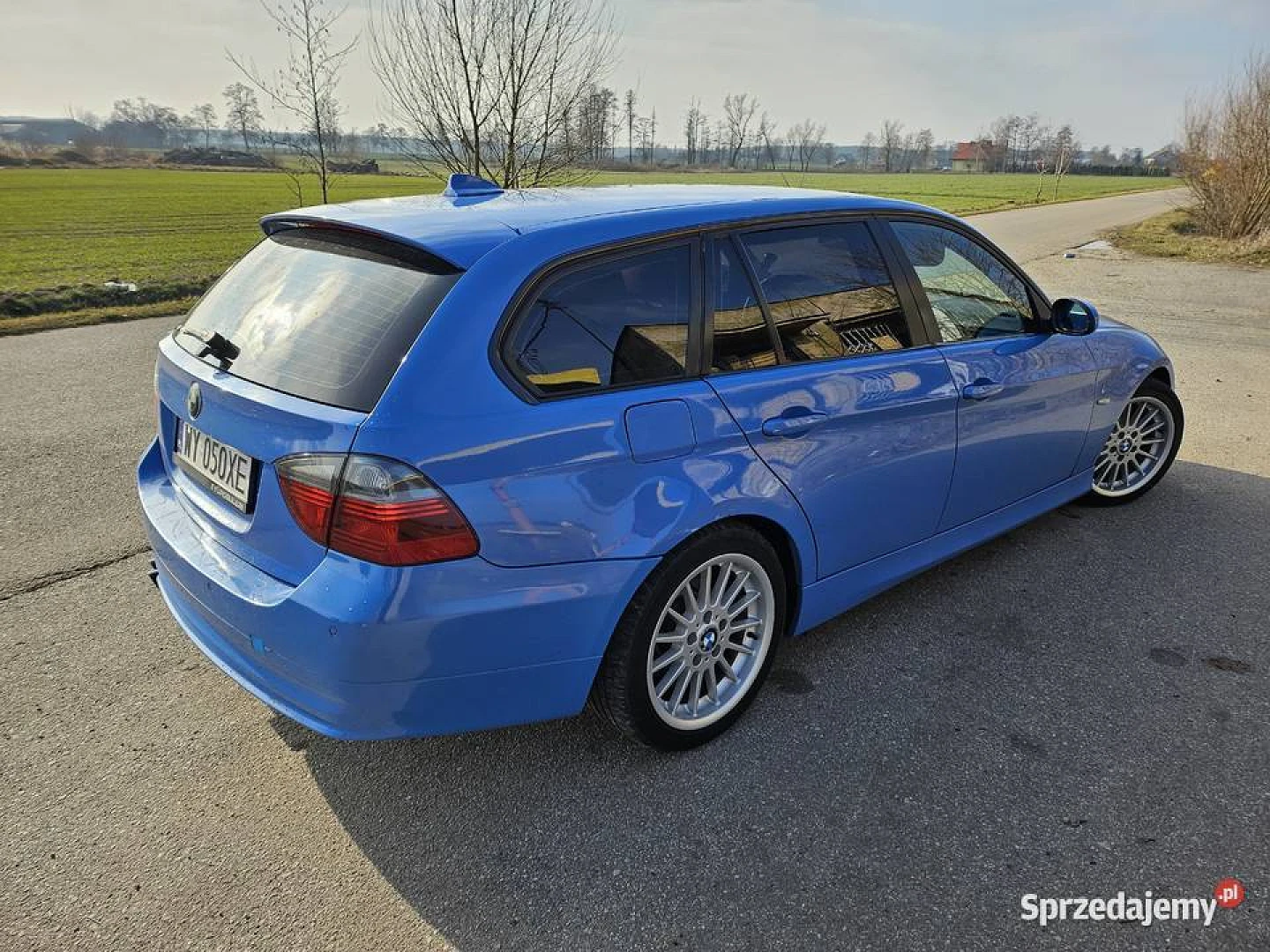 BMW E90 2005