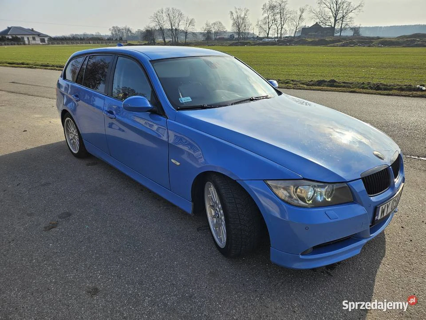 BMW E90 2005