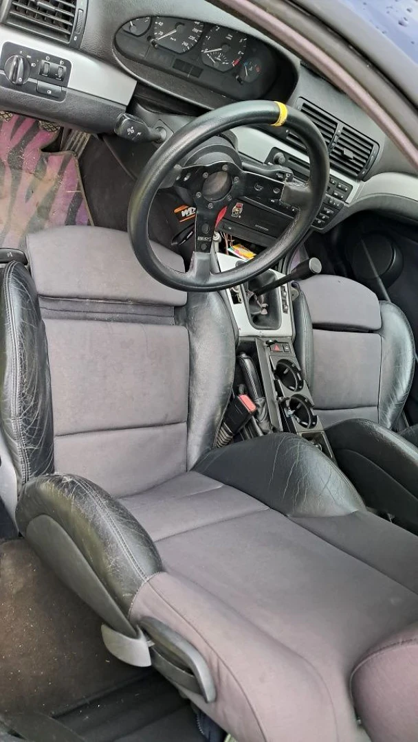 BMW E46 2000