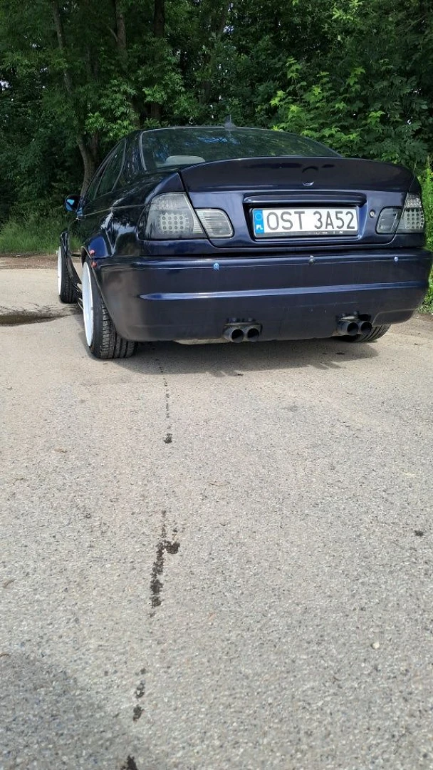 BMW E46 2000