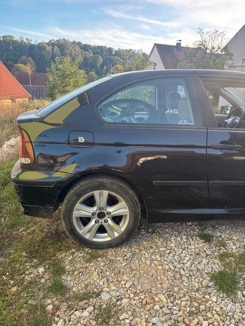 BMW E46 2005