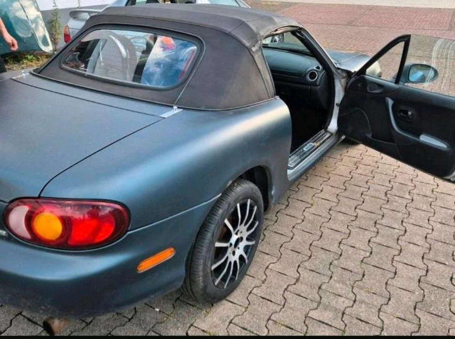 Mazda MX-5 NB 1999