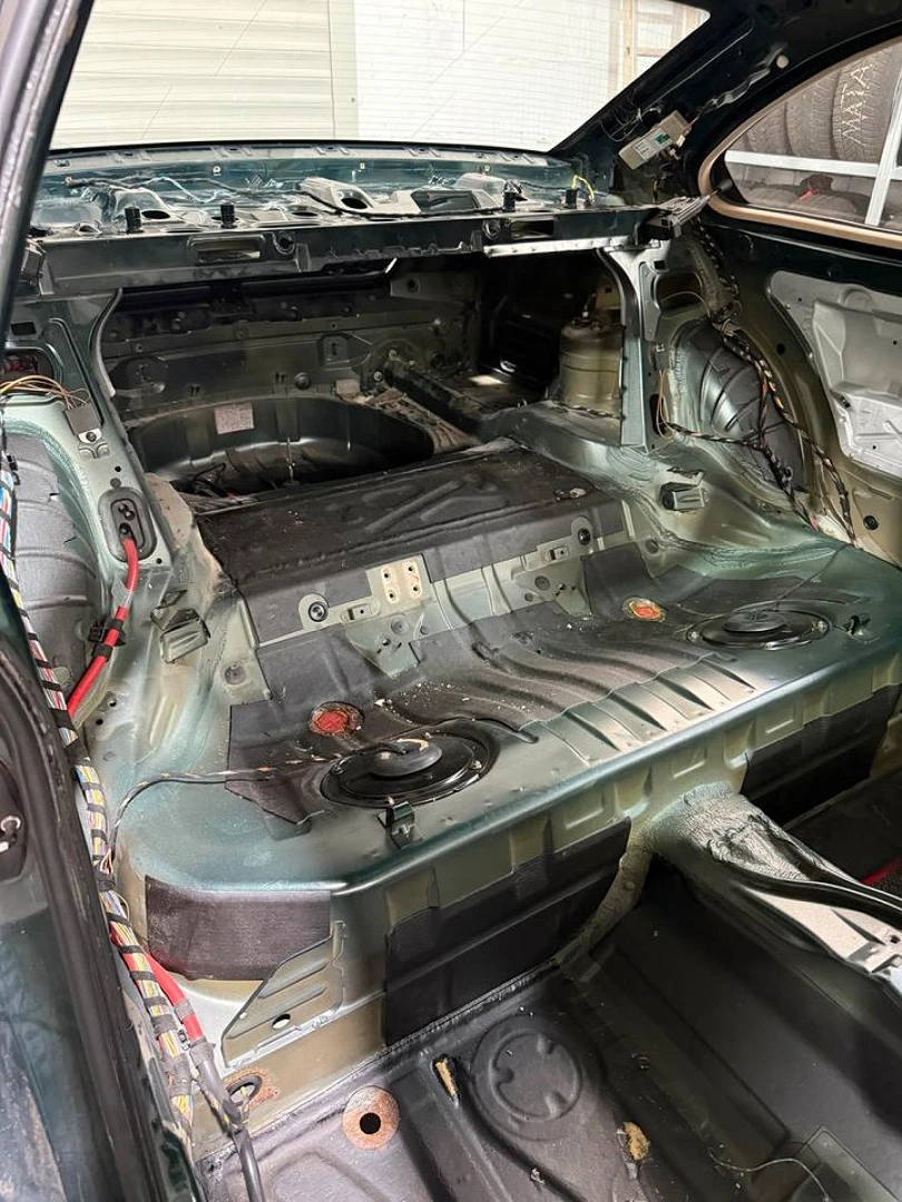 BMW E46 1999