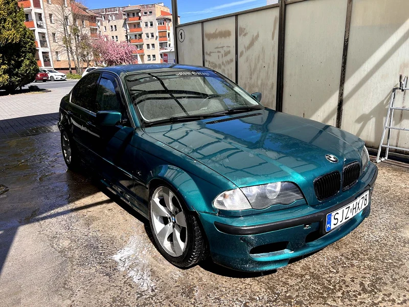 BMW E46 2001