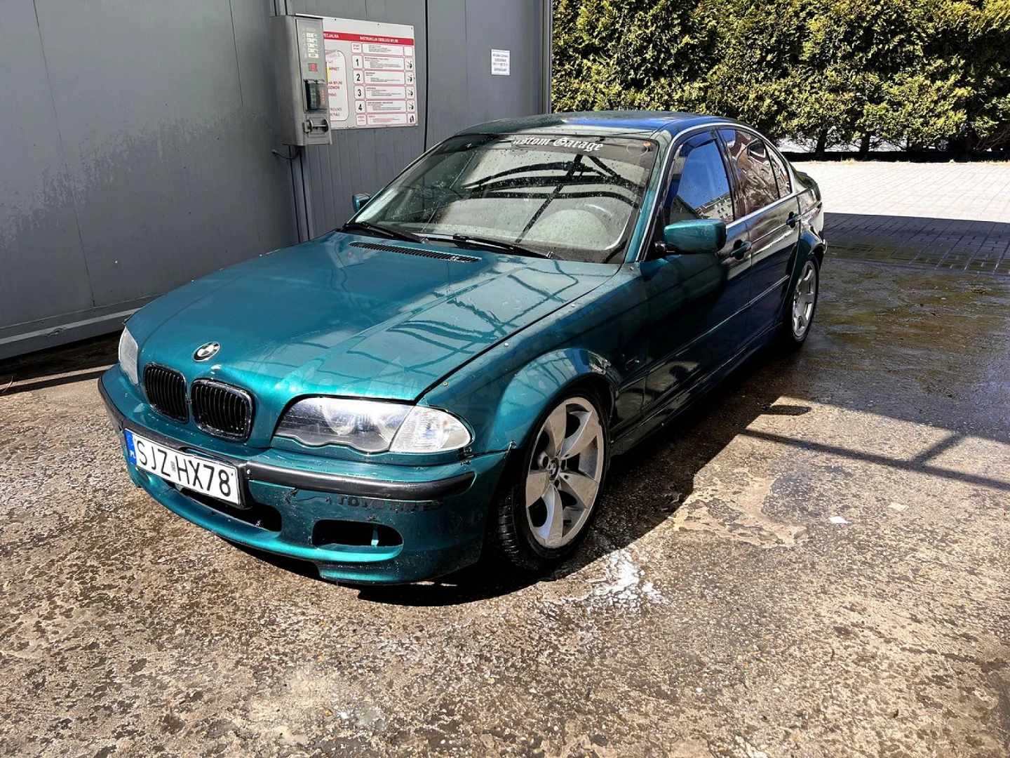 BMW E46 2001