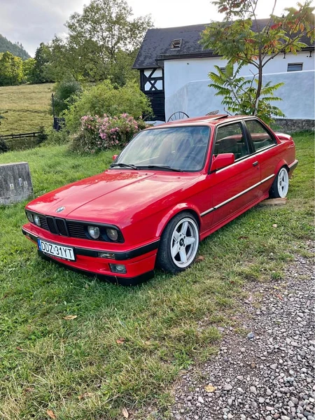 BMW E30 1991