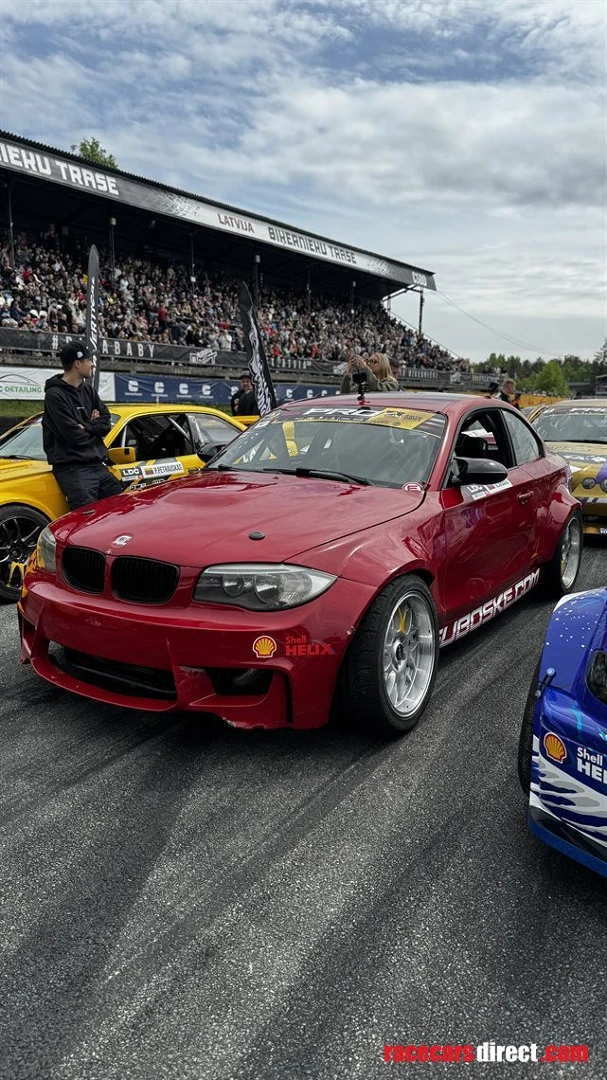 BMW E82 