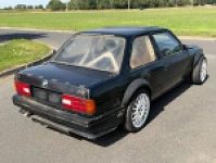 BMW E30 1990
