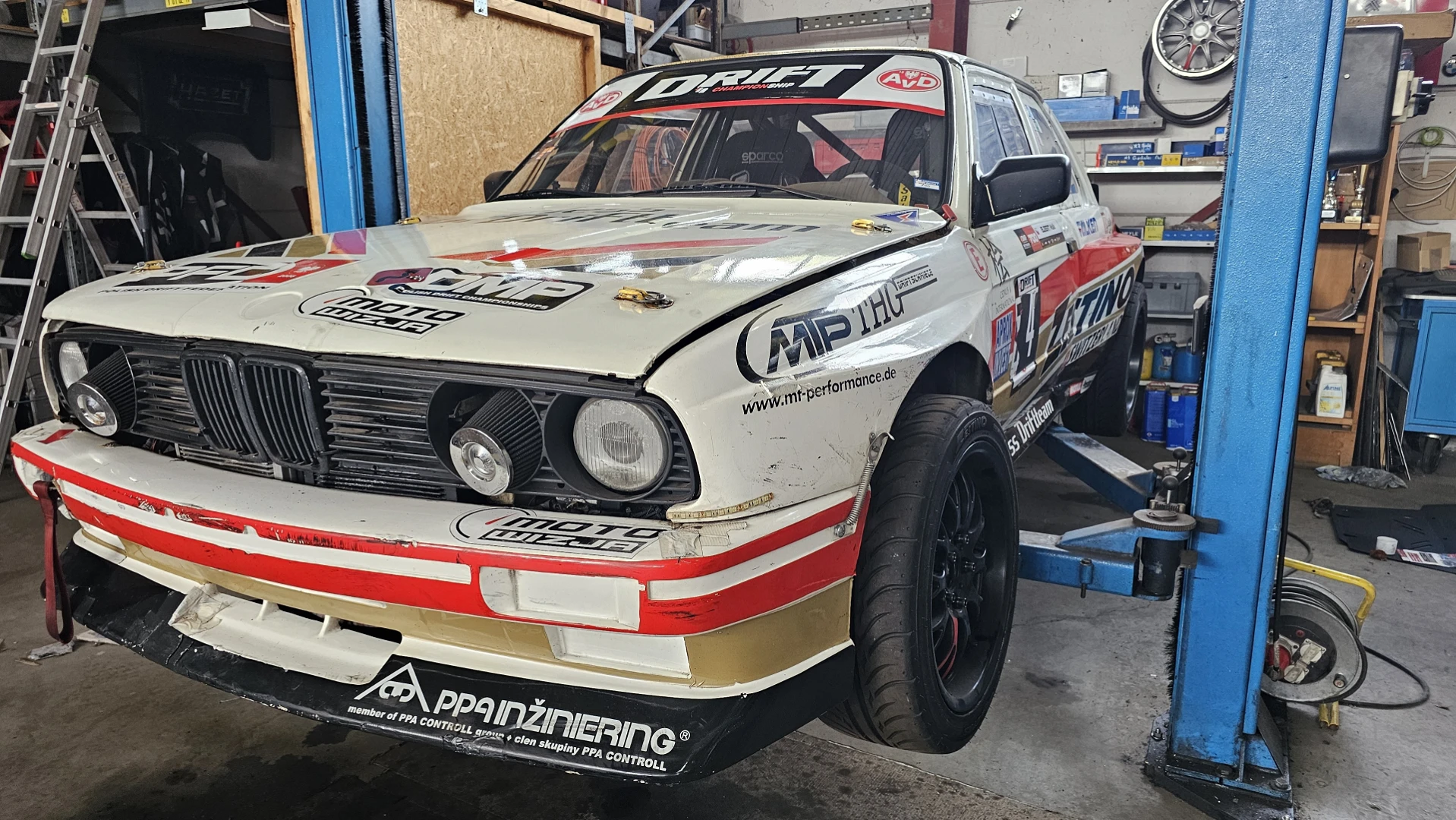 BMW E30 