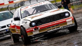BMW E30 
