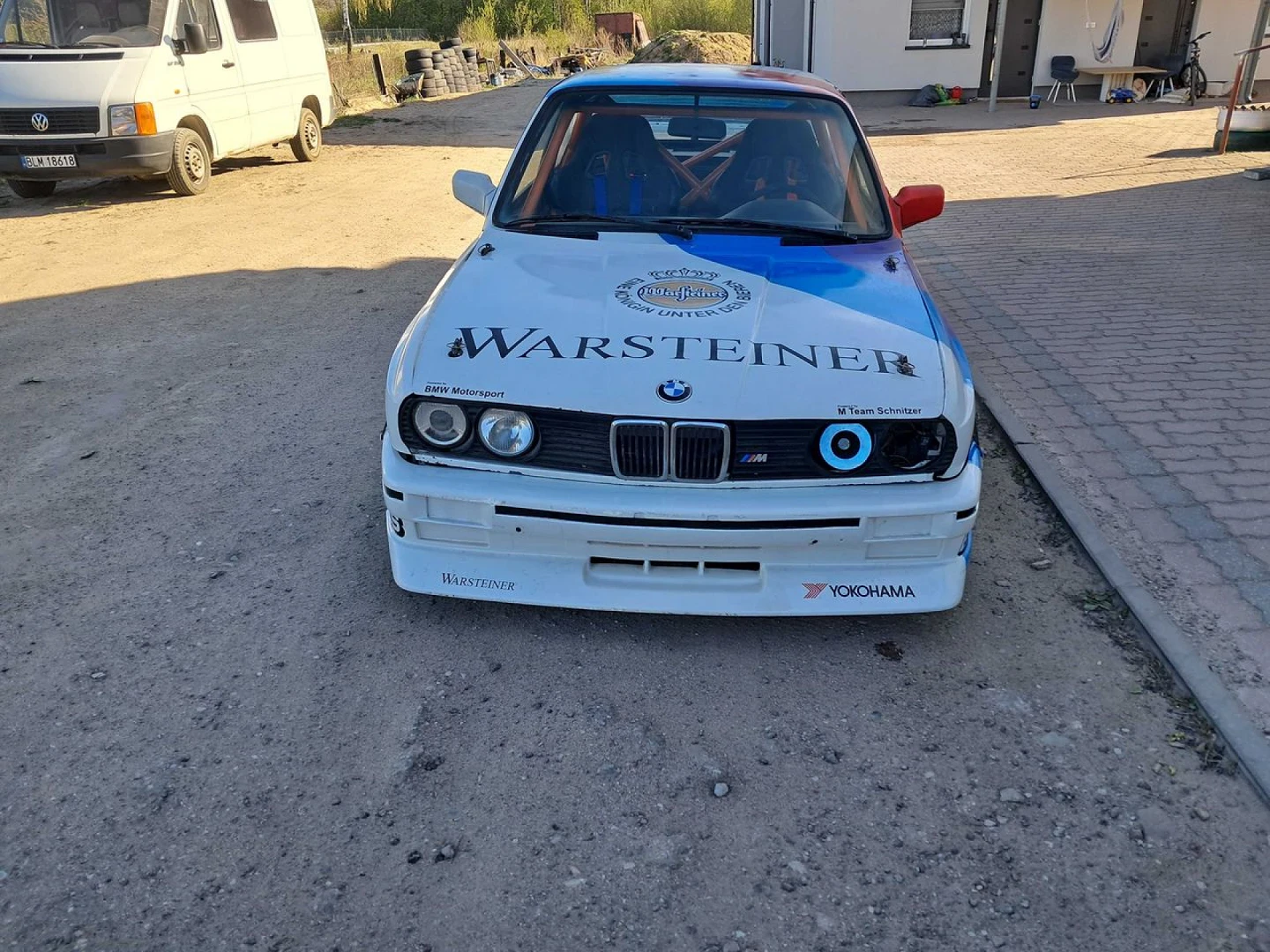 BMW E30 1988