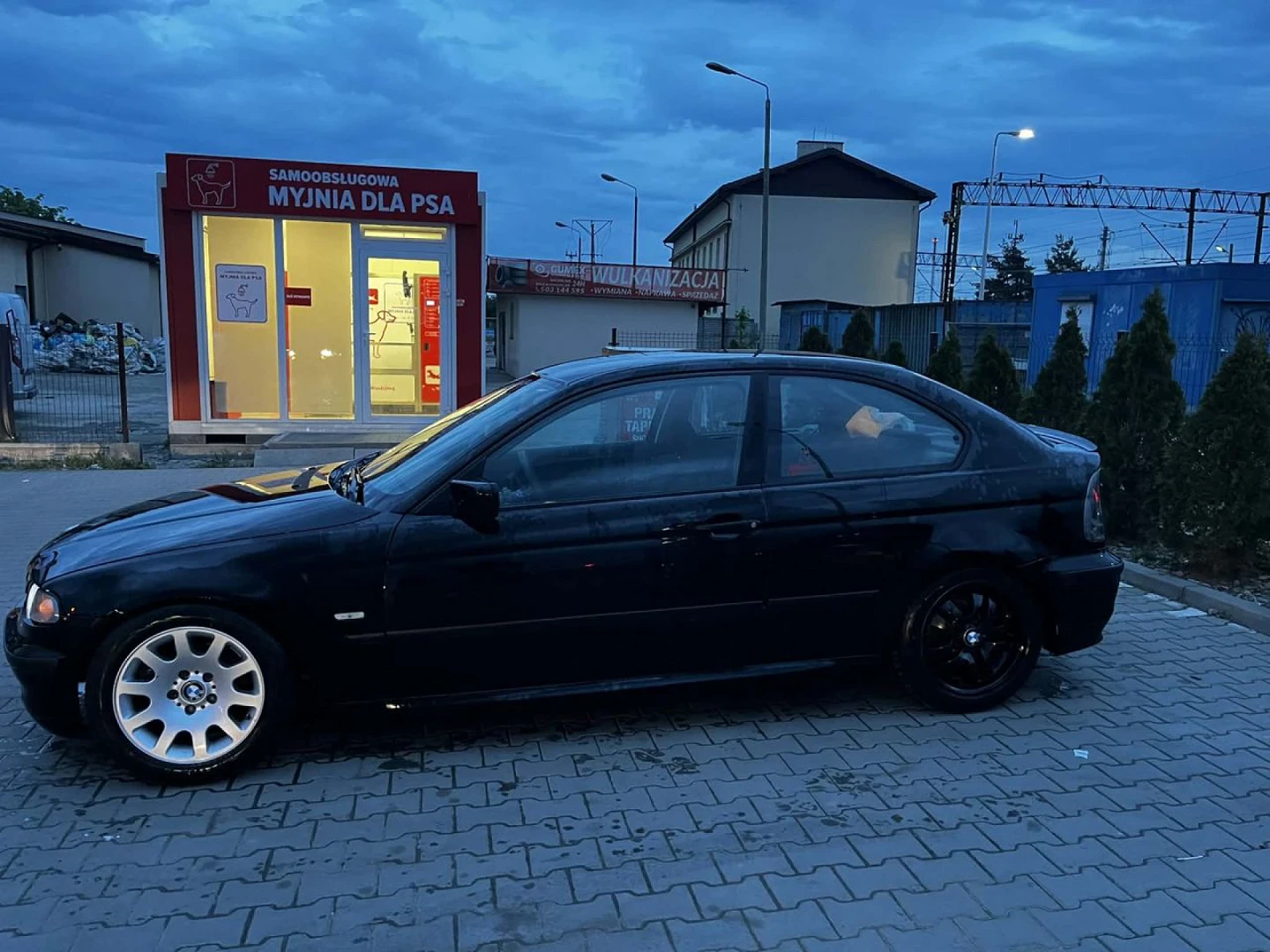 BMW E46 2003