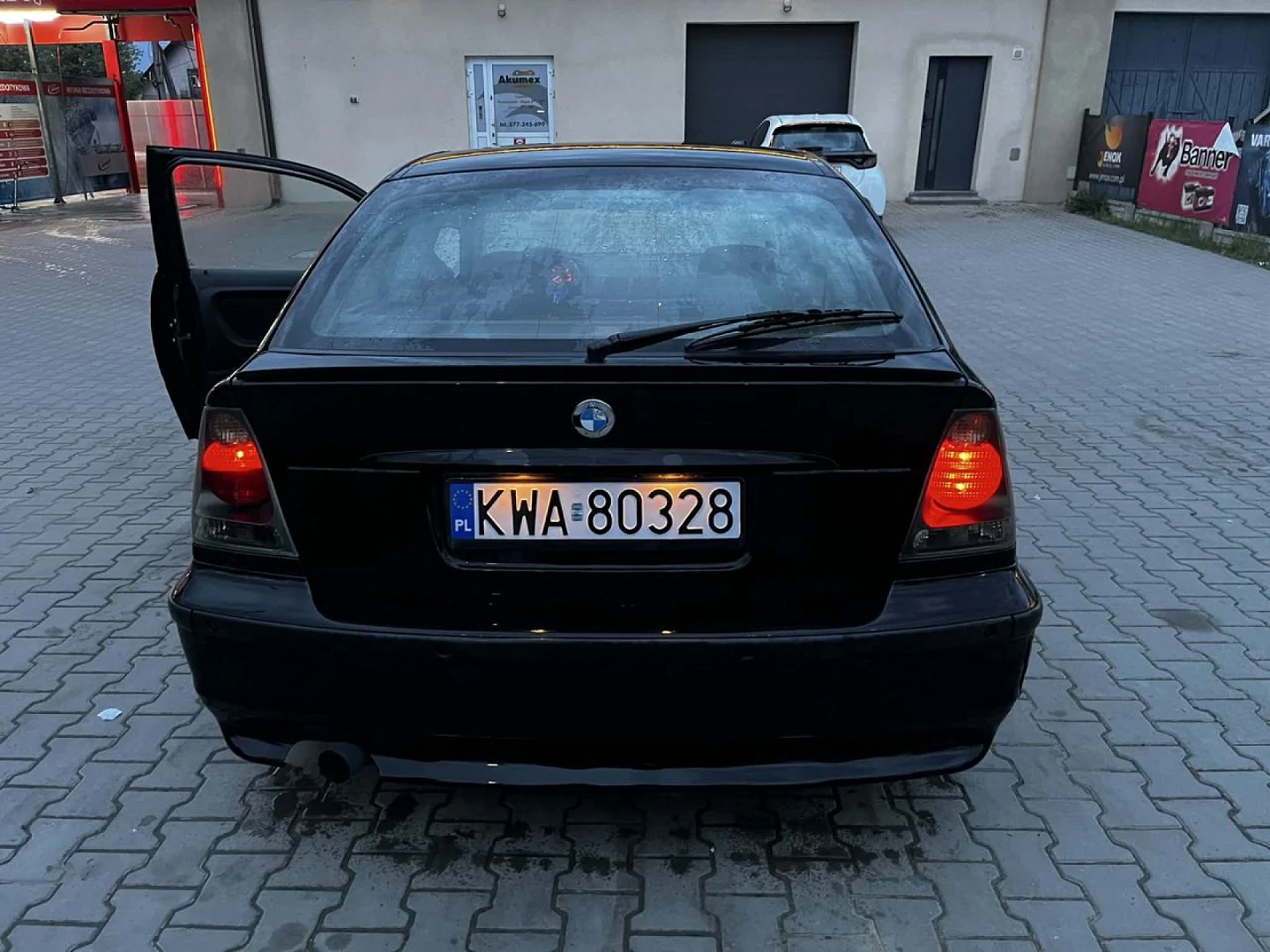 BMW E46 2003