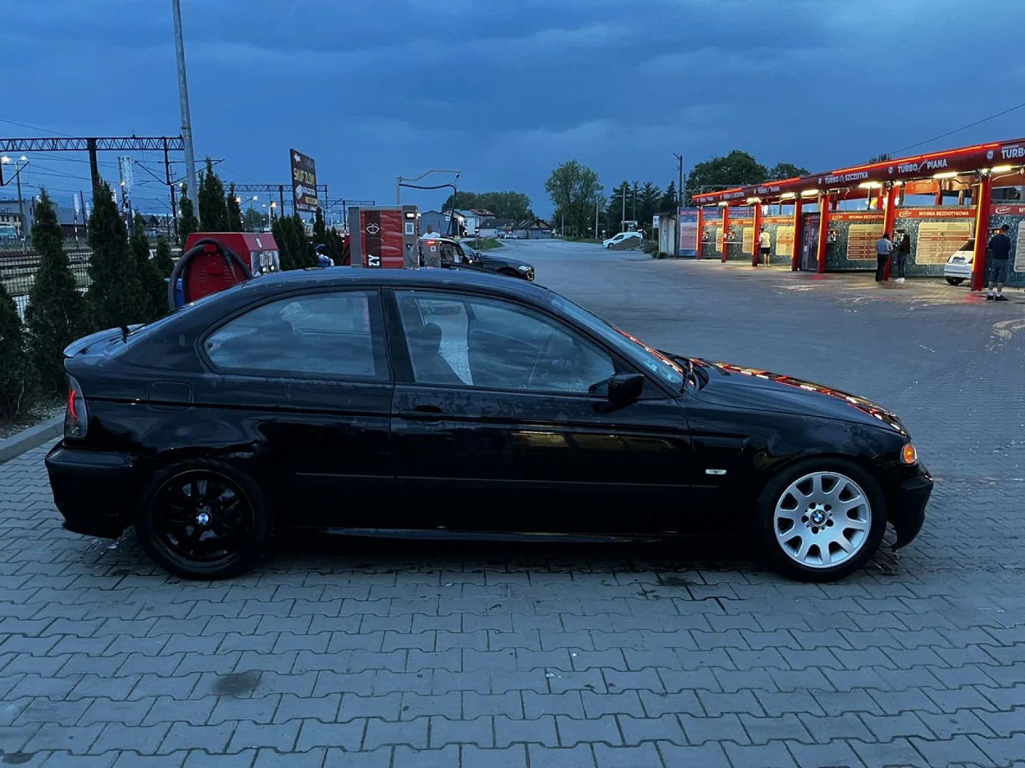 BMW E46 2003