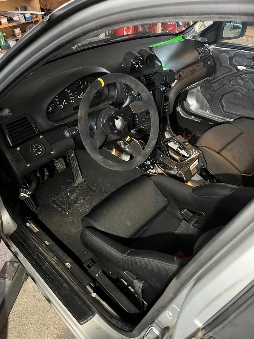 BMW E46 2000