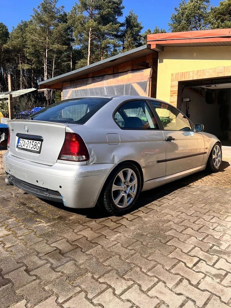 BMW E46 2002