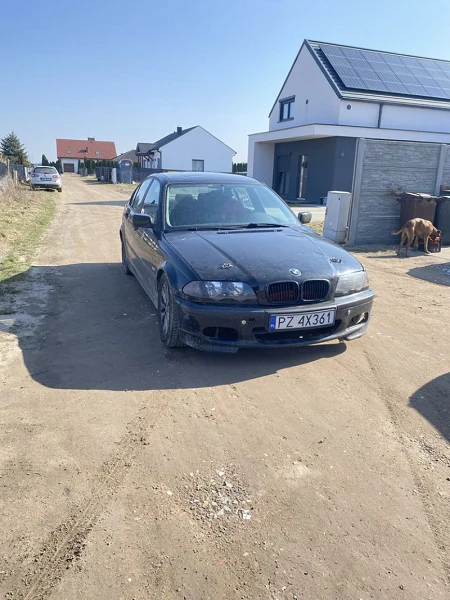 BMW E46 2001